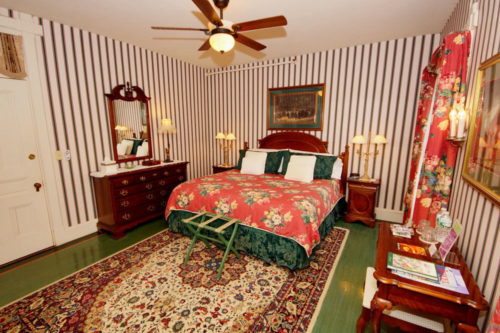 Limerock Inn Рокланд Екстериор снимка