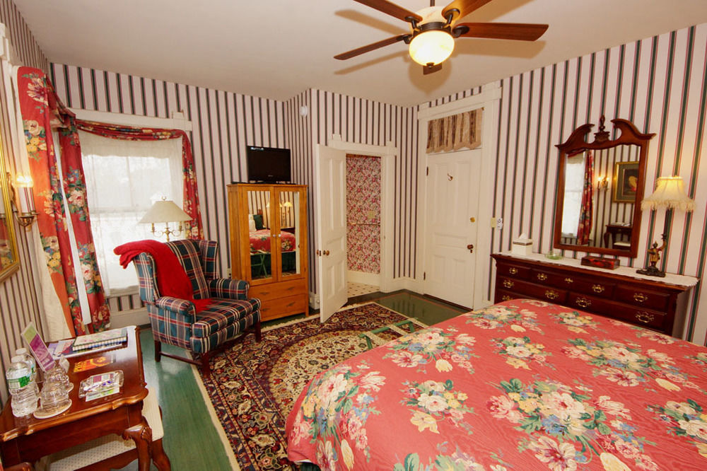 Limerock Inn Рокланд Екстериор снимка