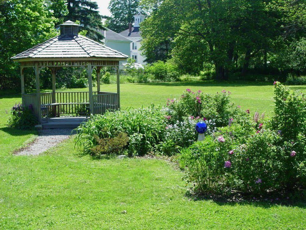 Limerock Inn Рокланд Екстериор снимка